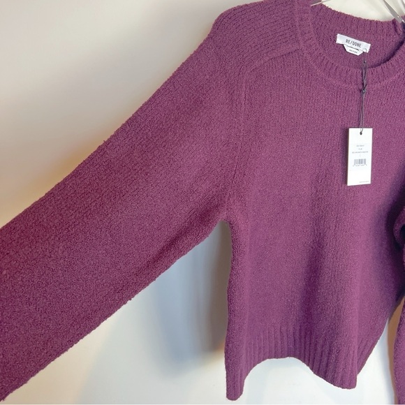 NEW Re/Done 60’s Shrunken sweater plum size L - Picture 6 of 9